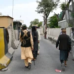 فیسبوک، توییتر و یوتیوب در قبال چگونگی مواجهه با طالبان، سردرگم هستند