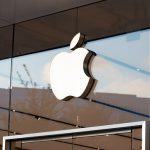 کارکنان اپل کارزاری به نام AppleToo برای روایت تجربه آزار در این شرکت راه‌اندازی کرده‌اند